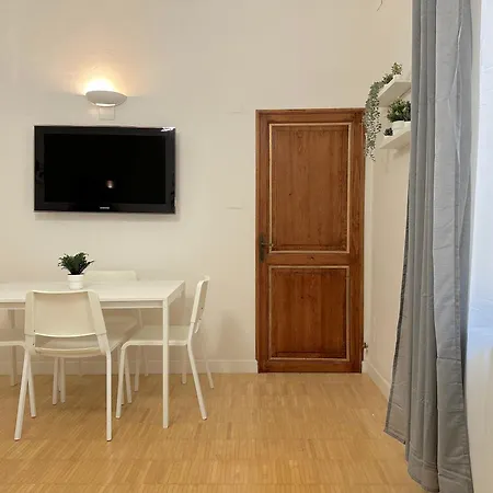 Lägenhet La Maison Di San Felice Bologna